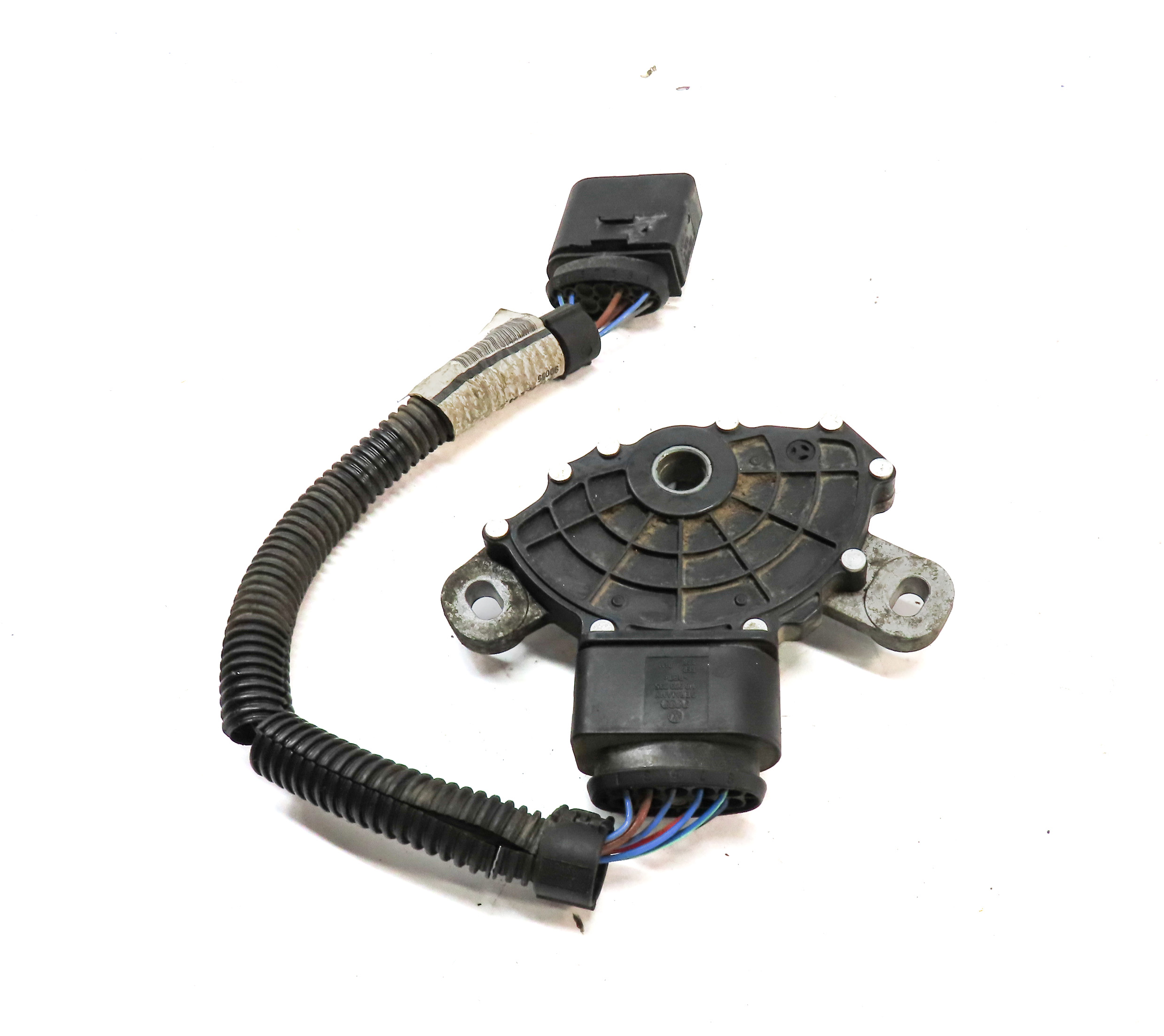 2013 AUDI Q7 (4L) 3.0L SUPER (CTWB) AUTOMATIC TRANSMISSION NEUTRAL SAFETY SWITCH — exact item pictured